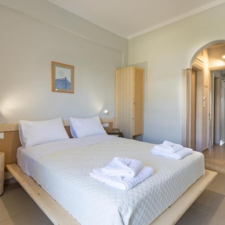 Filoxenia Apartments 2 Палиохора Екстериор снимка