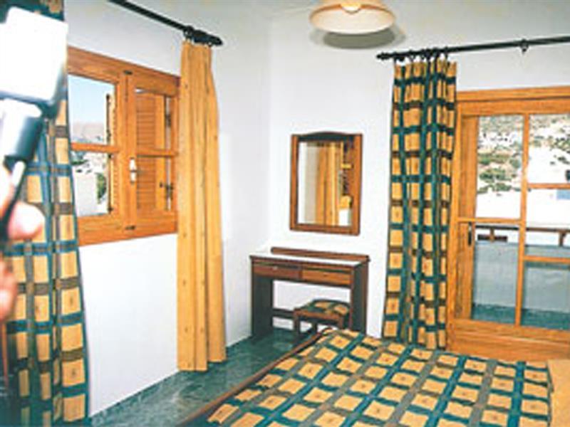 Filoxenia Apartments 2 Палиохора Екстериор снимка